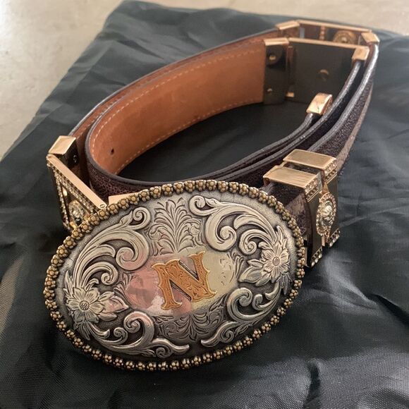 Incredible “N” Initial Belt - Picture 1 of 9